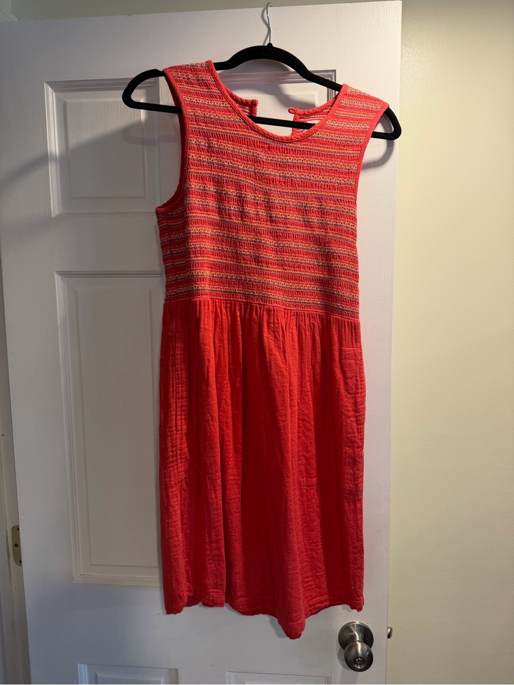 drA Sleeveless Coral Knit Bodice Dress